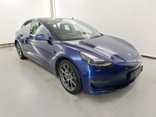 Tesla Model 3 Long-Range Dual Motor 4WD
