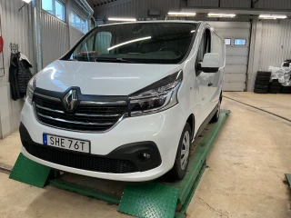 Renault Trafic 2.0 120hk dCi L1H1