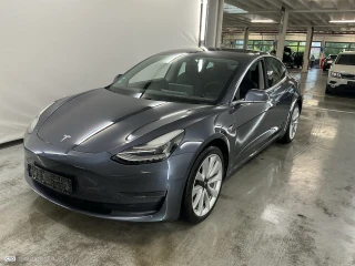Tesla Model 3 Long-Range Dual Motor 4WD