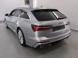 Audi A6 Avant 2.0 TDI 35 S Tronic Business ED Sport