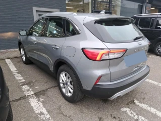 Ford Kuga 2.5I FHEV 165KW Titanium