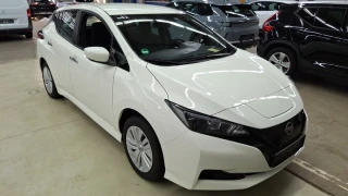 Nissan Leaf 39 kWh 