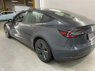 Tesla Model 3 Standard Range RWD