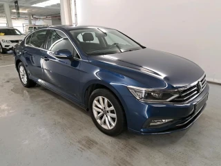 Volkswagen  Passat 1.5 TSI Style Business