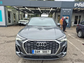 Audi Q3 2.0 40 TDI quattro S tronic line