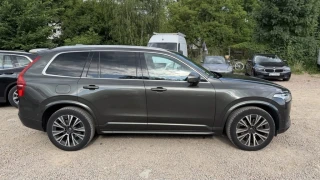 Volvo XC90 B5 D AWD Momentum Pro — 7 miejsc