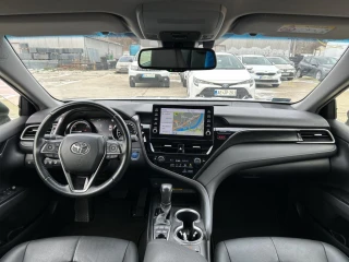 Toyota Camry Hybryda