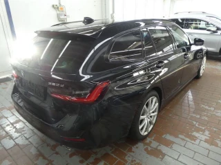 BMW Series 3 2.0 320D XDRIVE A TOURING SPORT LINE
