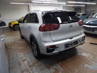 Kia Niro E-NIRO 64KWH 150KW