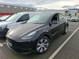Tesla Y Model Long Range AWD