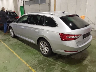 Skoda Superb Kombi 2.0
