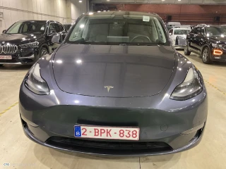 Tesla Y Model Long Range AWD