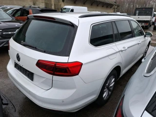 Volkswagen Passat VARIANT 2.0