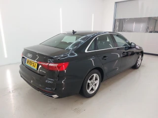 Audi A4 Limousine 35 TFSI S tronic Pro Line 4d