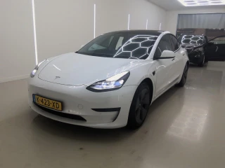Tesla Model 3 Standard Range Plus RWD
