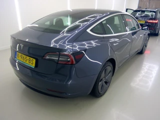 Tesla Model 3 Standard Range Plus RWD