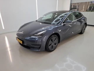 Tesla Model 3 Standard Range Plus RWD