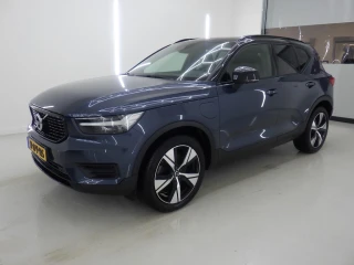 Volvo XC40 Recharge T4 R-Design 5d