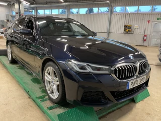 BMW 5-SERIE 530e 292hk xDrive M Sport Innovation Läder Drag