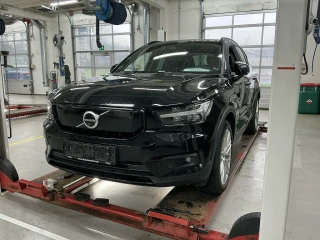 Volvo XC40 Elektryczny