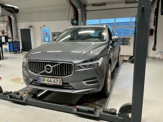 Volvo XC60 2.0 D4 190 INSCRIPTION VBL AUTO UA