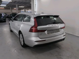 Volvo V60 2.0 D3 GEARTRONIC MOMENTUM PRO