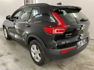 Volvo XC40 1.5 T2 MOMENTUM CORE