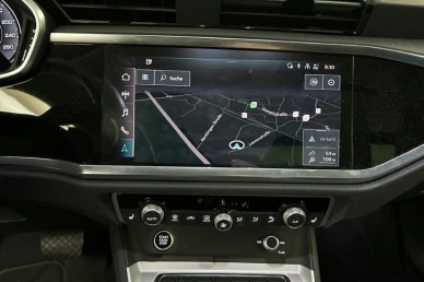 Audi Q3 45 TFSIe S tronic