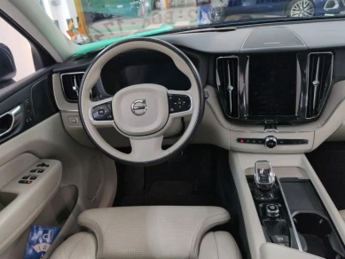 Volvo XC60 2.0 T6 PHEV Inscription 4WD