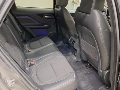 Jaguar F-Pace 2.0 R-SPORT AWD