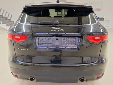 Jaguar F-Pace 2.0 R-SPORT AWD