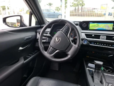 Lexus UX 250h 2WD Executive MY22