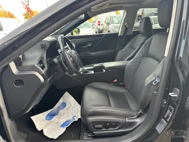 Lexus ES 300h Business Plus