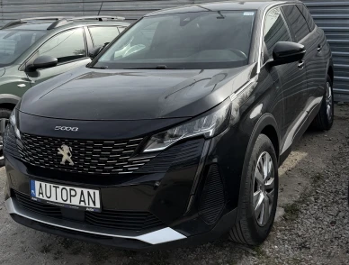 SPRZEDANY Peugeot 5008 PureTech 130 Stop & Start Active Business-Paket