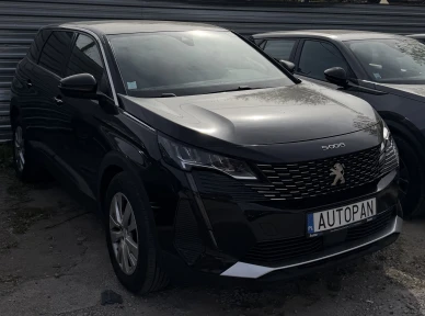 SPRZEDANY Peugeot 5008 PureTech 130 Stop & Start Active Business-Paket