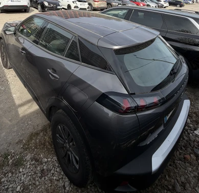 Peugeot 2008 PureTech 100 Active S&S BVM6