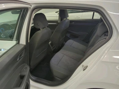 Volkswagen Golf 1.0 ETSI DSG
