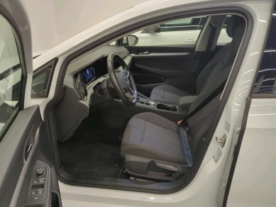 Volkswagen Golf 1.0 ETSI DSG