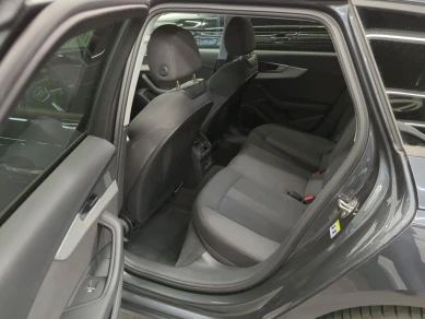 Audi A4 2.0 35 TDI S TRONICAVANT