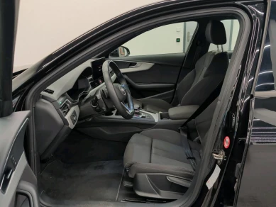 Audi A4 2.0 40 TDI