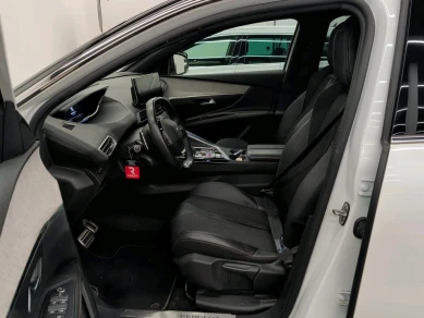 Peugeot 5008 1.5 Bluehdi 130