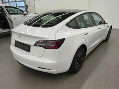 Tesla MODEL 3 50KWH STANDARD RANGE AUTO RWD