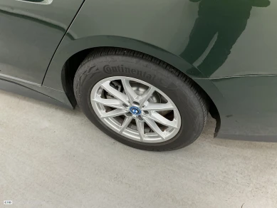 BMW i 4