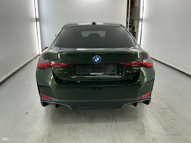 BMW i 4
