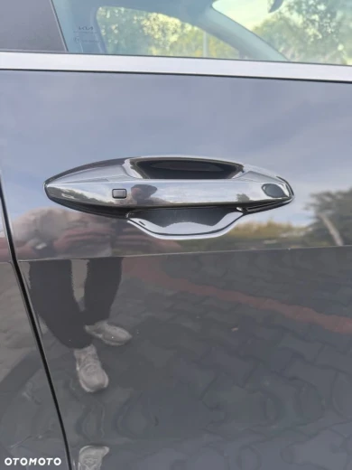 Kia Sportage 1.6 T-GDI HEV Business Line 2WD