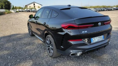 BMW X6