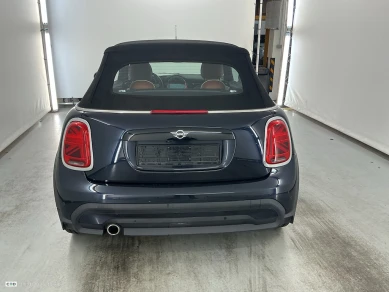Mini Cooper Super Pooper