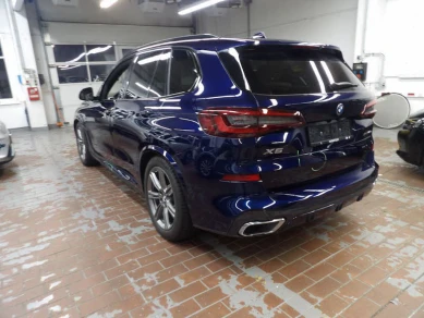 BMW X5 3.0 XDRIVE45E A M SPORT