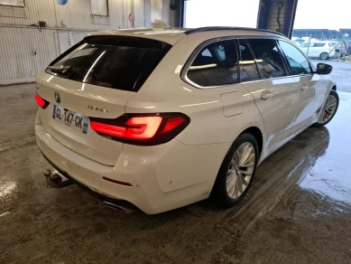 BMW Series 5 Touring 530eA 292ch Luxury Steptronic