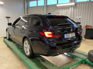 BMW 5-SERIE 530e 292hk xDrive M Sport Innovation Läder Drag